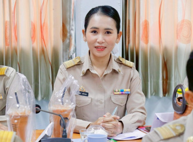 การประชุมขับเคลื่อนการปฏิบัติงานตามระบบการส่งเสริมสหกรณ์และกลุ่มเกษตรกร ประจำเดือนตุลาคม 2568 ของสำนักงานสหกรณ์จังหวัดนครศรีธรรมราช ประจำปีงบประมาณ พ.ศ.2569 วาระก่อนการประชุม ได้มีการมอบเกียรติคุณนักส่งเสริมสหกรณ์ดีเด่นและพนักงานราชการดีเด่น ประจำปี พ.ศ. ... พารามิเตอร์รูปภาพ 30